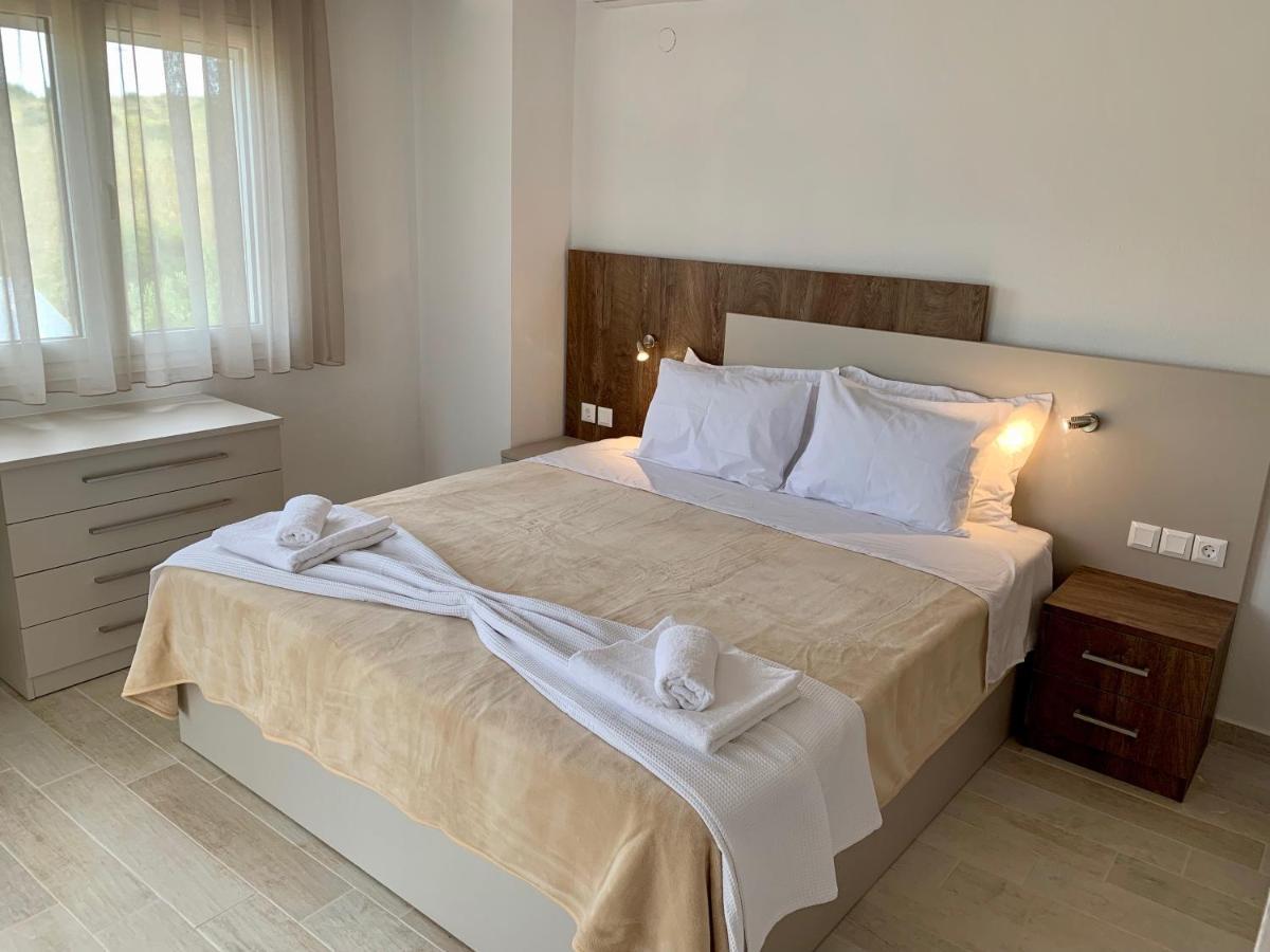 Kalivas Beach House Метаморфоси Экстерьер фото